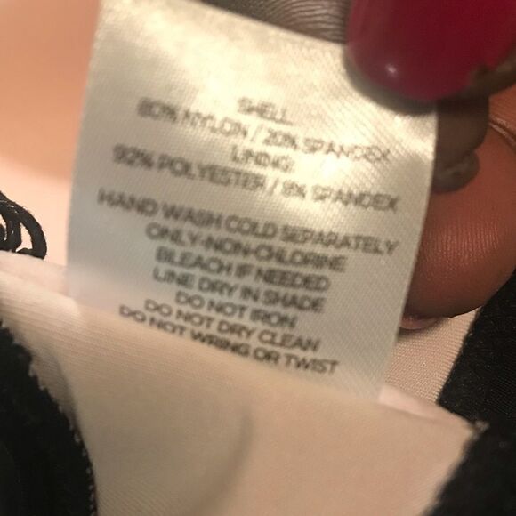 NEW Shade & Shore Macrame High Neck Bikini Top 34B - Picture 10 of 11